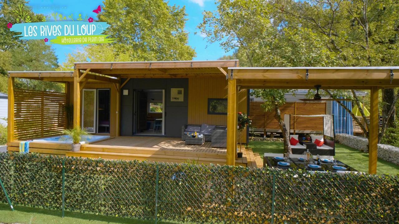 Camping Hotel Les Rives Du Loup Tourrettes-sur-Loup Bagian luar foto