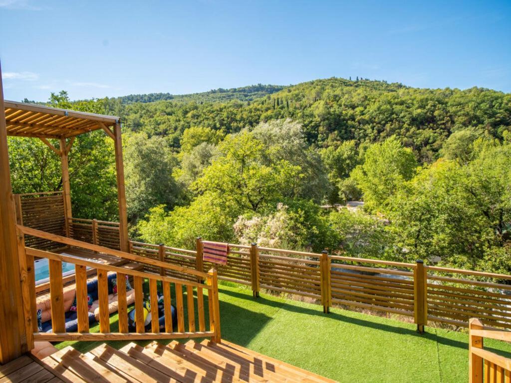 Camping Hotel Les Rives Du Loup Tourrettes-sur-Loup Bagian luar foto