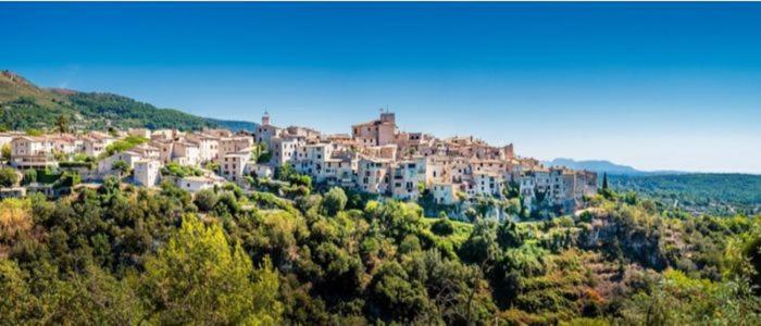 Camping Hotel Les Rives Du Loup Tourrettes-sur-Loup Bagian luar foto