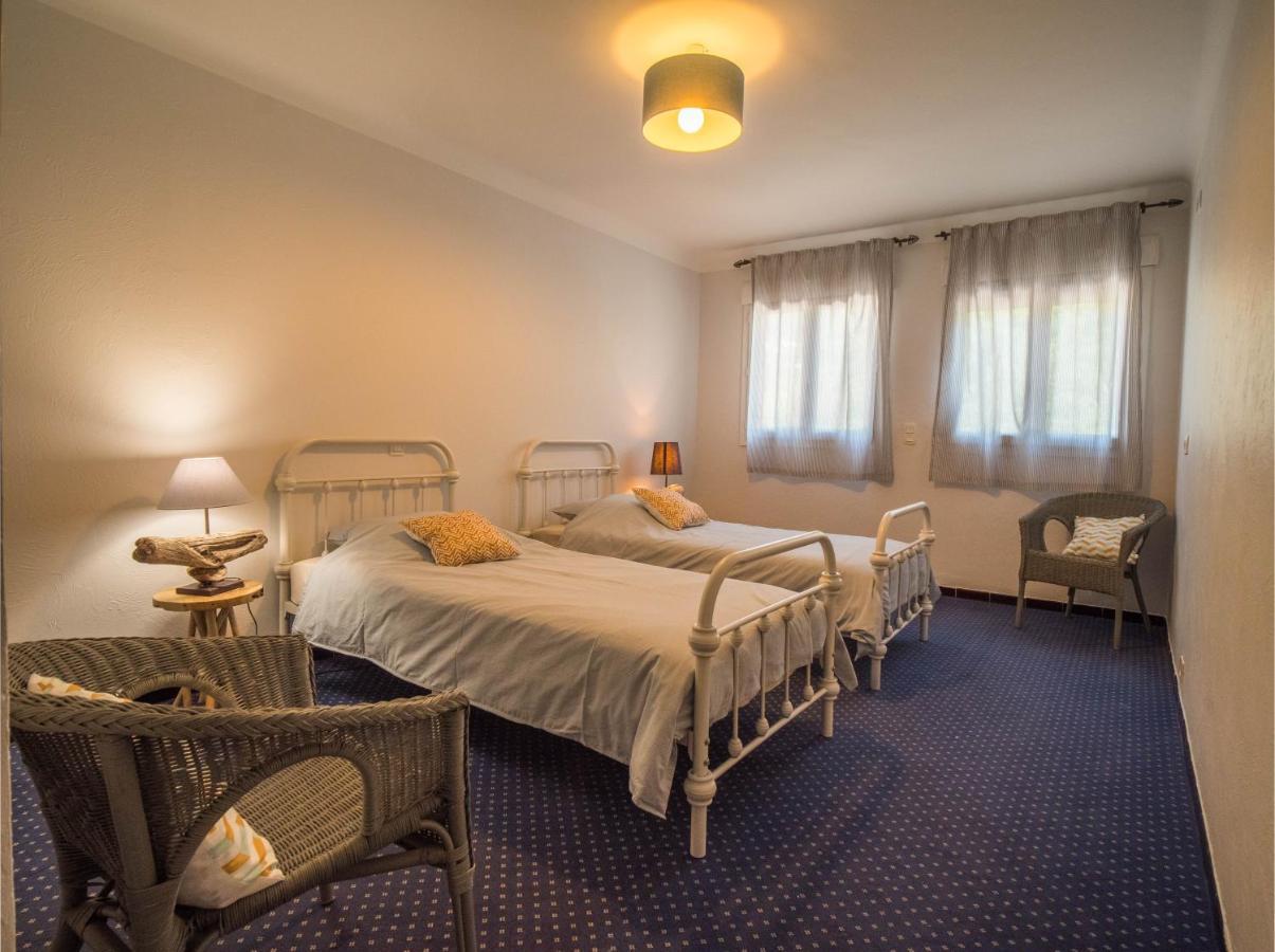 Camping Hotel Les Rives Du Loup Tourrettes-sur-Loup Bagian luar foto