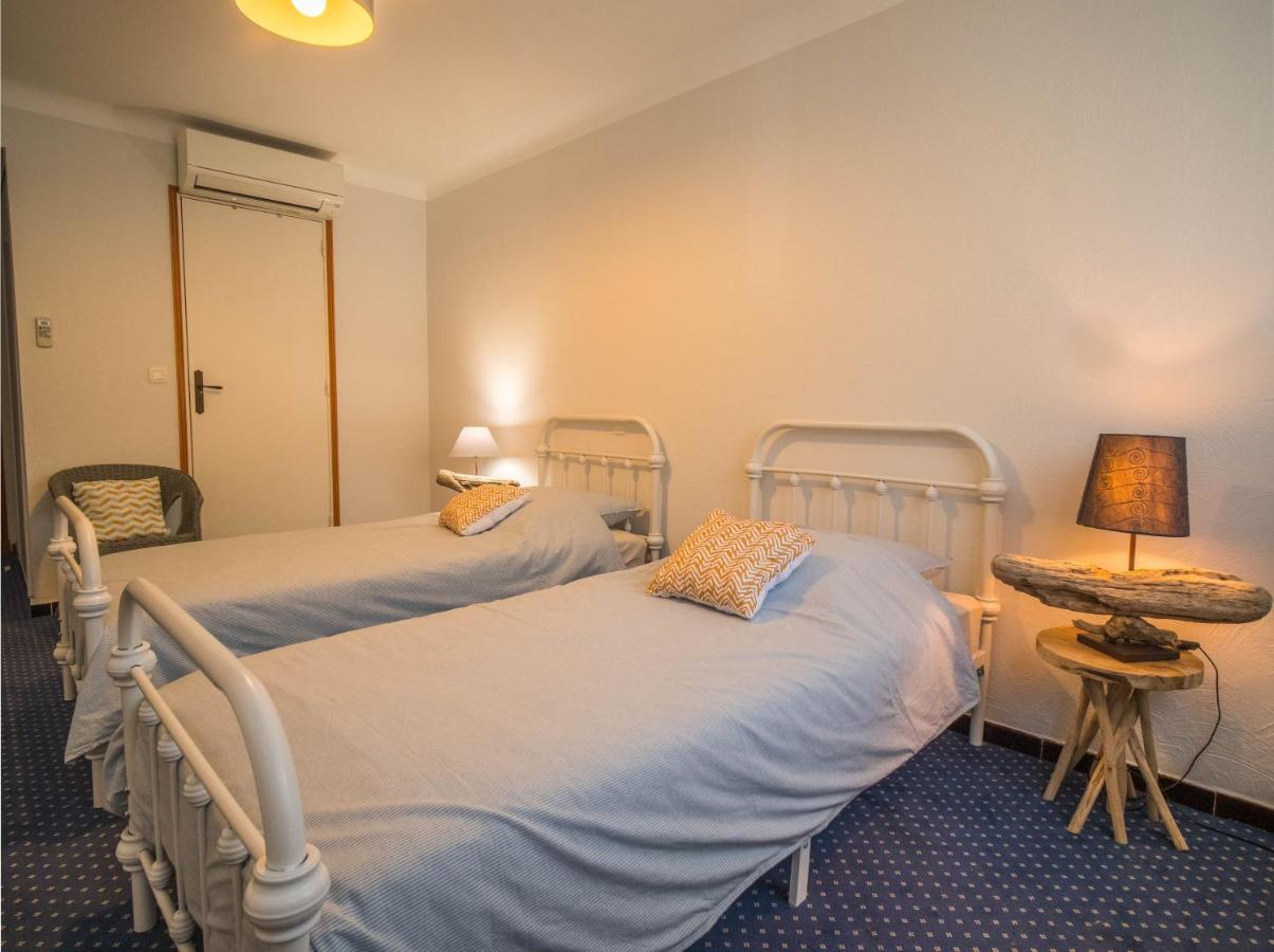 Camping Hotel Les Rives Du Loup Tourrettes-sur-Loup Bagian luar foto