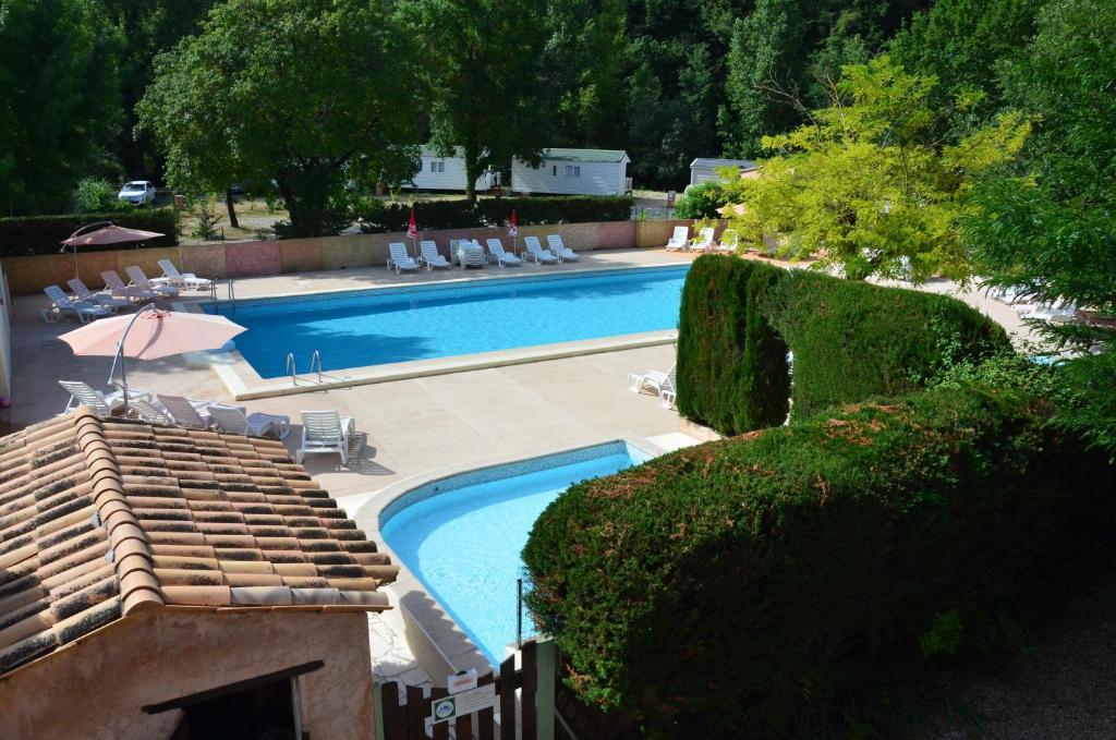 Camping Hotel Les Rives Du Loup Tourrettes-sur-Loup Ruang foto