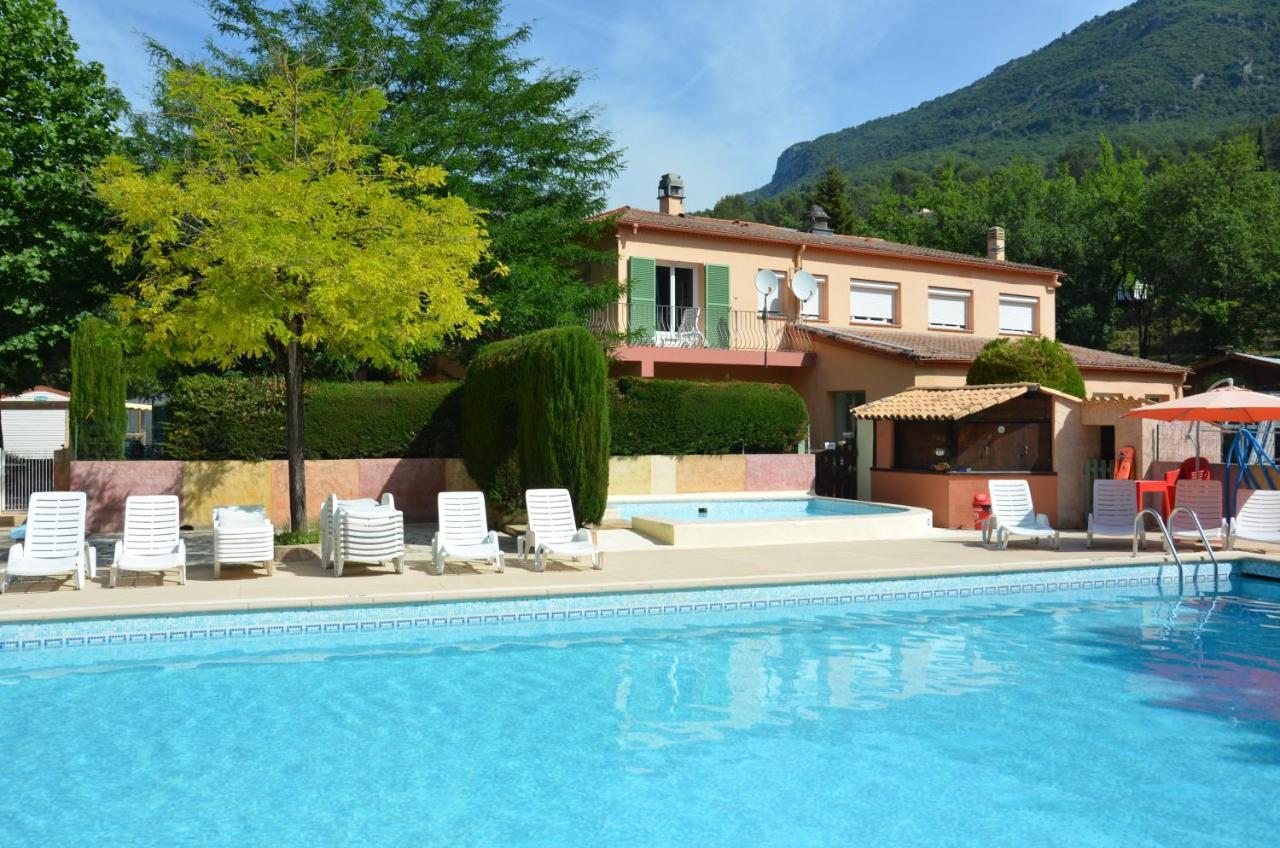 Camping Hotel Les Rives Du Loup Tourrettes-sur-Loup Ruang foto